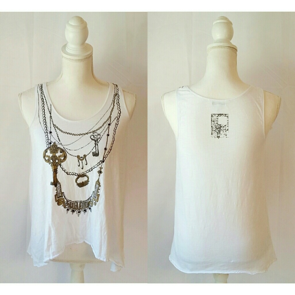 CAbi White Sleeveless Key Print Flowy Tank
